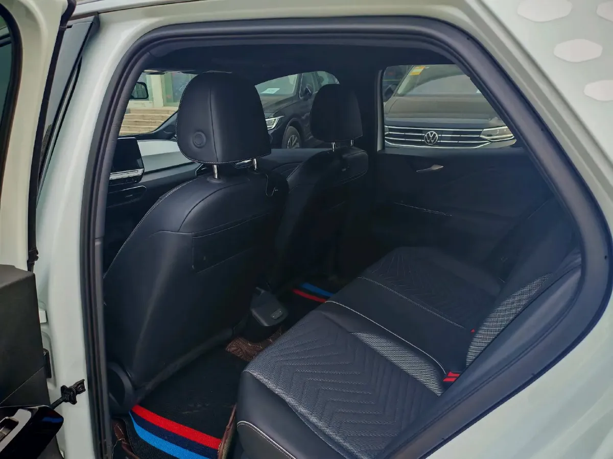 2023 Volkswagen ID.3 BEV 52.8KWH,autocango,china used car exporter,china ev exporter,chinese used car exporter,chinese used ev exporter