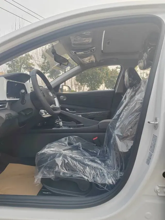 2023 Hyundai Elantra 1.5L 115HP L4 CVT,autocango,china used car exporter,china ev exporter,chinese used car exporter,chinese used ev exporter