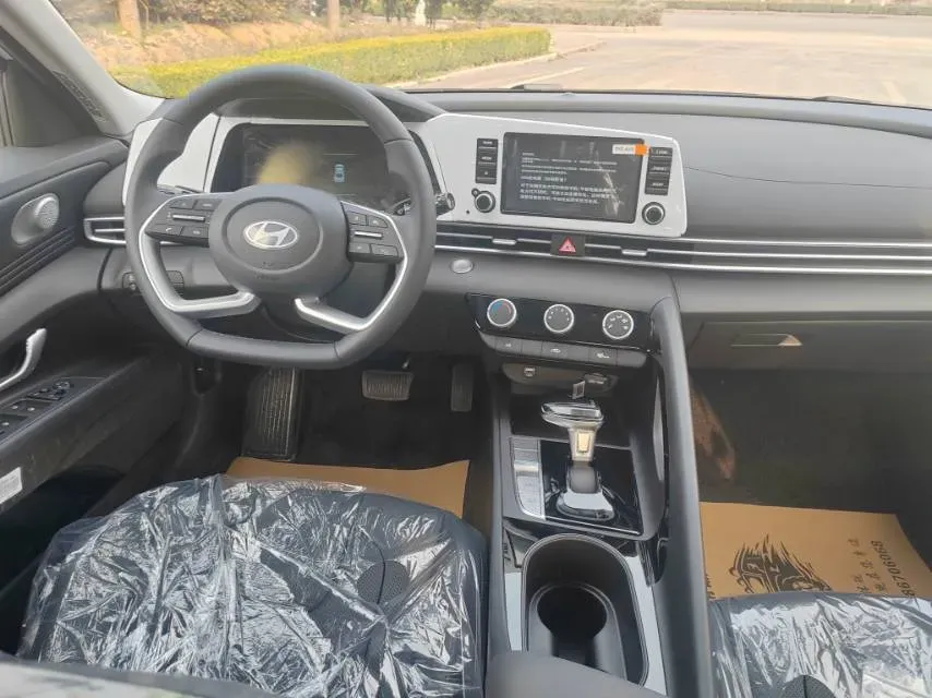 2023 Hyundai Elantra 1.5L 115HP L4 CVT,autocango,china used car exporter,china ev exporter,chinese used car exporter,chinese used ev exporter