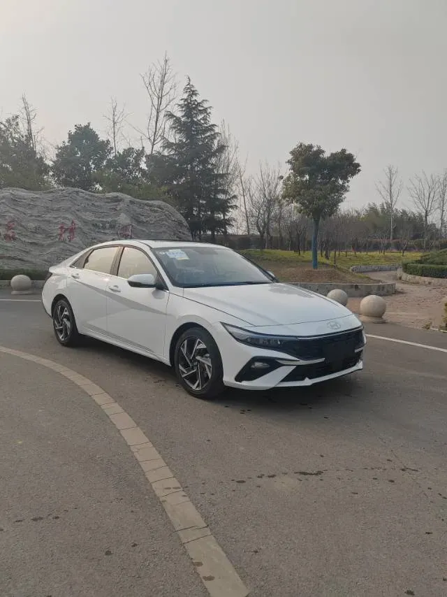 2023 Hyundai Elantra 1.5L 115HP L4 CVT,autocango,china used car exporter,china ev exporter,chinese used car exporter,chinese used ev exporter