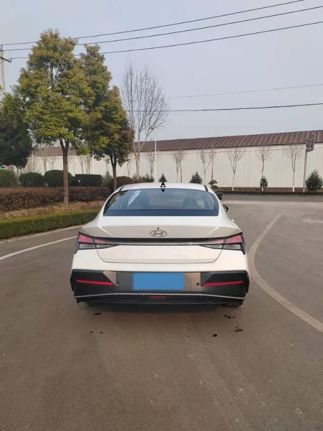 2023 Hyundai Elantra 1.5L 115HP L4 CVT,autocango,china used car exporter,china ev exporter,chinese used car exporter,chinese used ev exporter