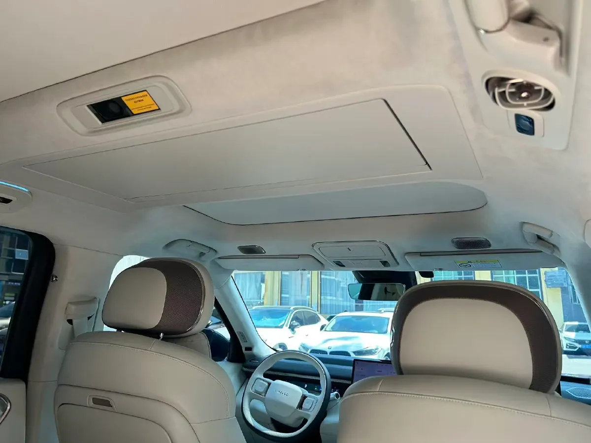 2025 LYNK&CO 900 1.5T 190HP L4 3DHT PHEV 43.3KWH,autocango,china used car exporter,china ev exporter,chinese used car exporter,chinese used ev exporter