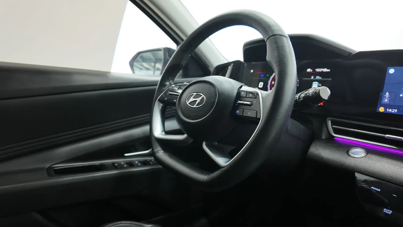 2022 Hyundai Elantra 1.5L 115HP L4 CVT,autocango,china used car exporter,china ev exporter,chinese used car exporter,chinese used ev exporter