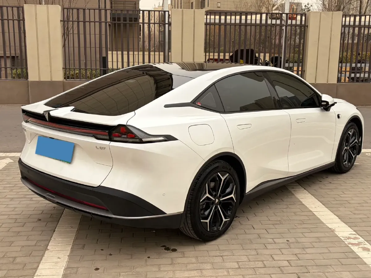 2024 Deepal L07 1.5L 98HP L4 REEV 28.39KWH,autocango,china used car exporter,china ev exporter,chinese used car exporter,chinese used ev exporter