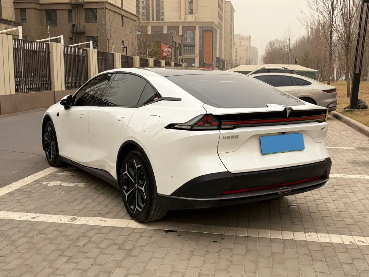 2024 Deepal L07 1.5L 98HP L4 REEV 28.39KWH,autocango,china used car exporter,china ev exporter,chinese used car exporter,chinese used ev exporter