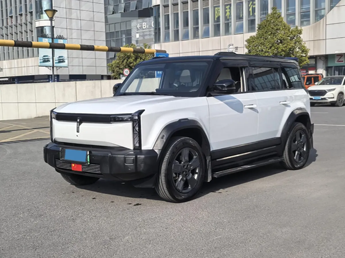 2024 iCAR iCAR 03 BEV 65.69KWH,autocango,china used car exporter,china ev exporter,chinese used car exporter,chinese used ev exporter