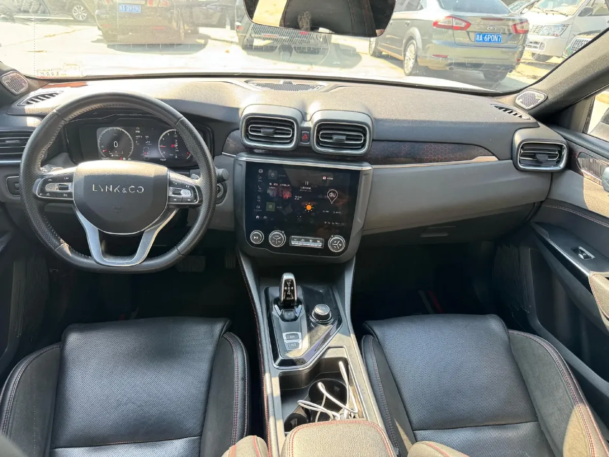 2019 LYNK&CO 01 2.0T 190HP L4 6AT,autocango,china used car exporter,china ev exporter,chinese used car exporter,chinese used ev exporter