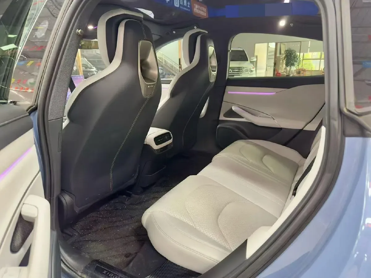 2024 MI SU7 BEV 73.6KWH,autocango,china used car exporter,china ev exporter,chinese used car exporter,chinese used ev exporter