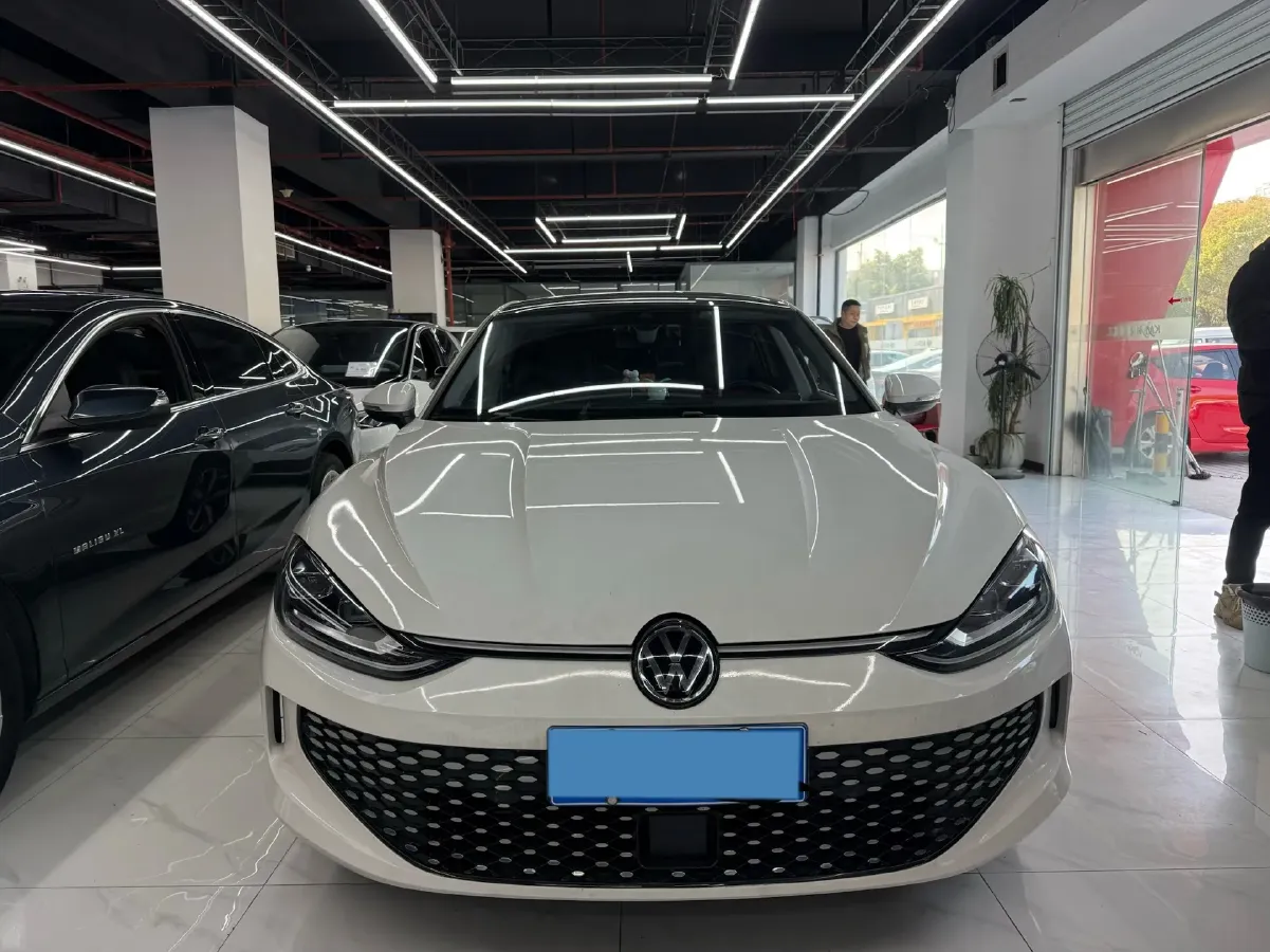 2023 Volkswagen Lamando 1.4T 150HP L4 7DCT,autocango,china used car exporter,china ev exporter,chinese used car exporter,chinese used ev exporter