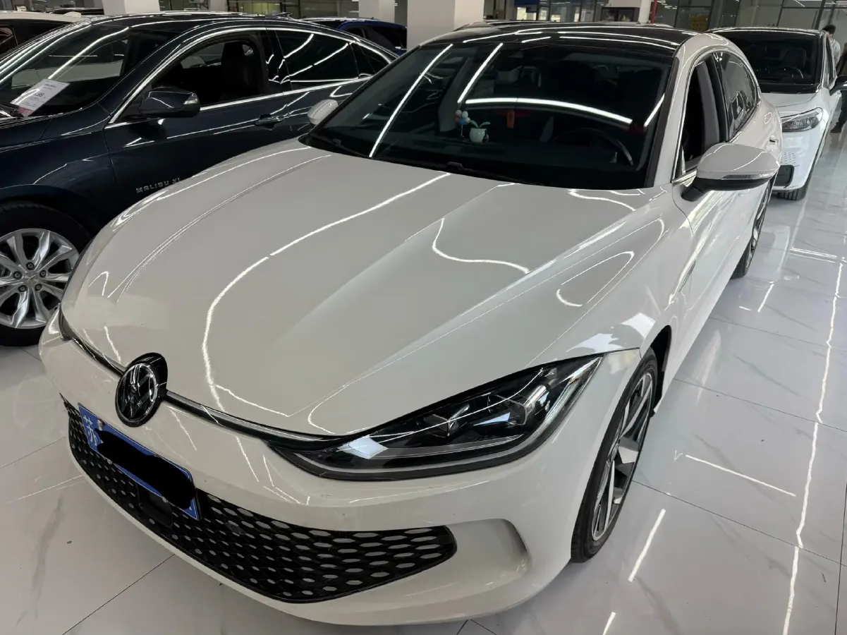 2023 Volkswagen Lamando 1.4T 150HP L4 7DCT,autocango,china used car exporter,china ev exporter,chinese used car exporter,chinese used ev exporter
