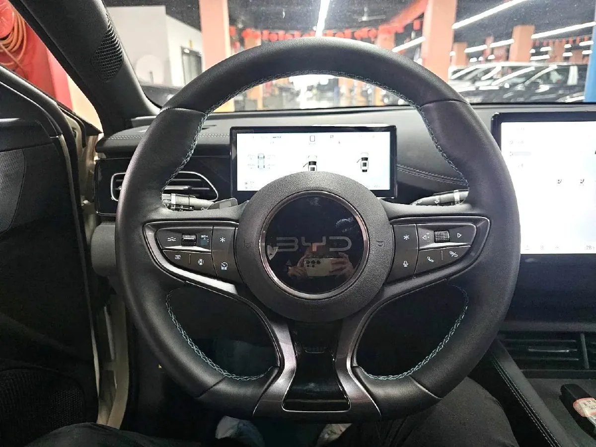 2025 BYD Seal 06 1.5L 101HP L4 E-CVT PHEV 15.87KWH,autocango,china used car exporter,china ev exporter,chinese used car exporter,chinese used ev exporter