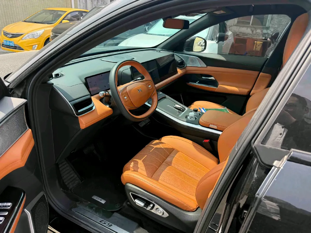 2025 Xpeng G9 BEV 79KWH,autocango,china used car exporter,china ev exporter,chinese used car exporter,chinese used ev exporter