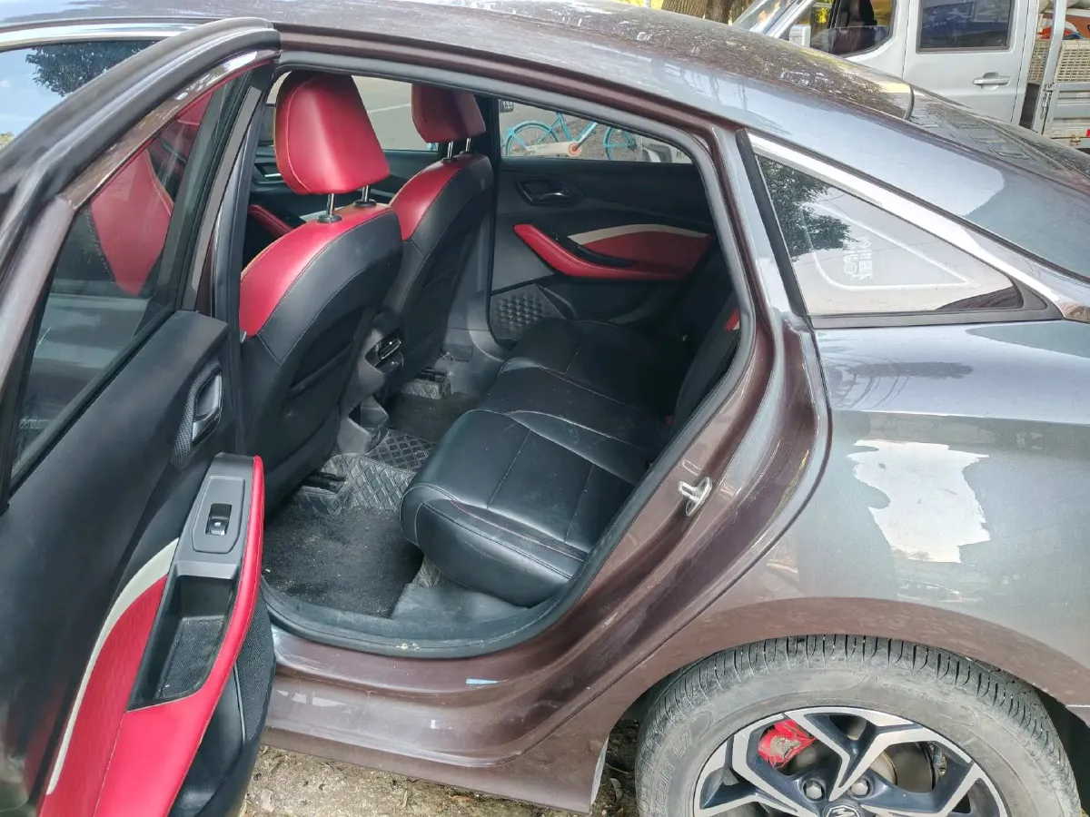 2021 MG 5 1.5L 120HP L4 CVT,autocango,china used car exporter,china ev exporter,chinese used car exporter,chinese used ev exporter