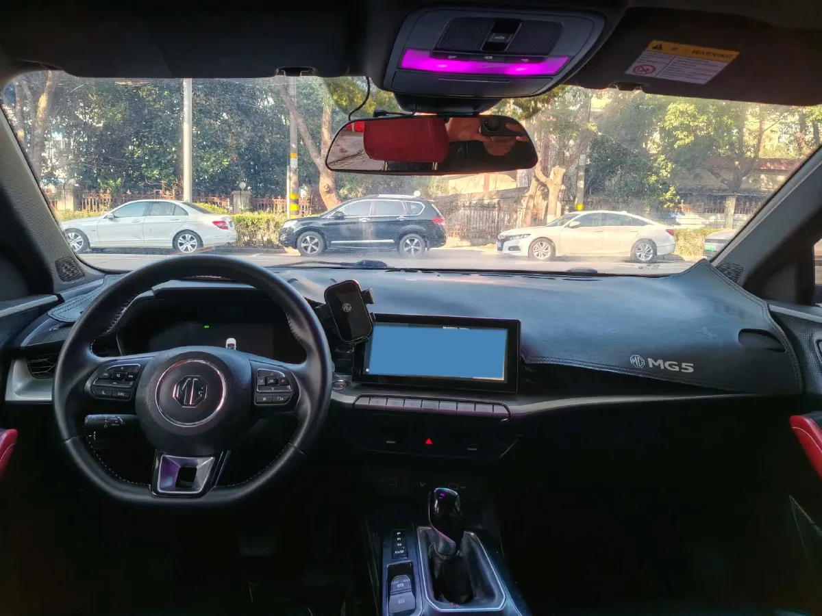 2021 MG 5 1.5L 120HP L4 CVT,autocango,china used car exporter,china ev exporter,chinese used car exporter,chinese used ev exporter