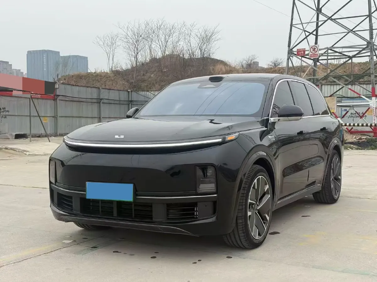2025 Li L8 Range Extended 154HP REEV,autocango,china used car exporter,china ev exporter,chinese used car exporter,chinese used ev exporter