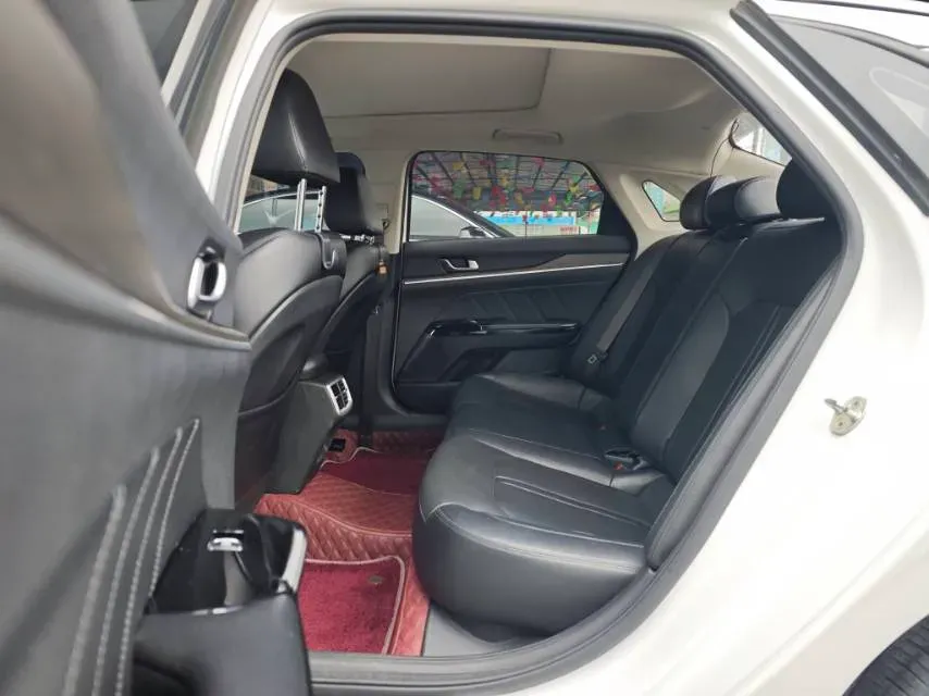 2020 Kia K5 2.0T 240HP L4 8AT,autocango,china used car exporter,china ev exporter,chinese used car exporter,chinese used ev exporter