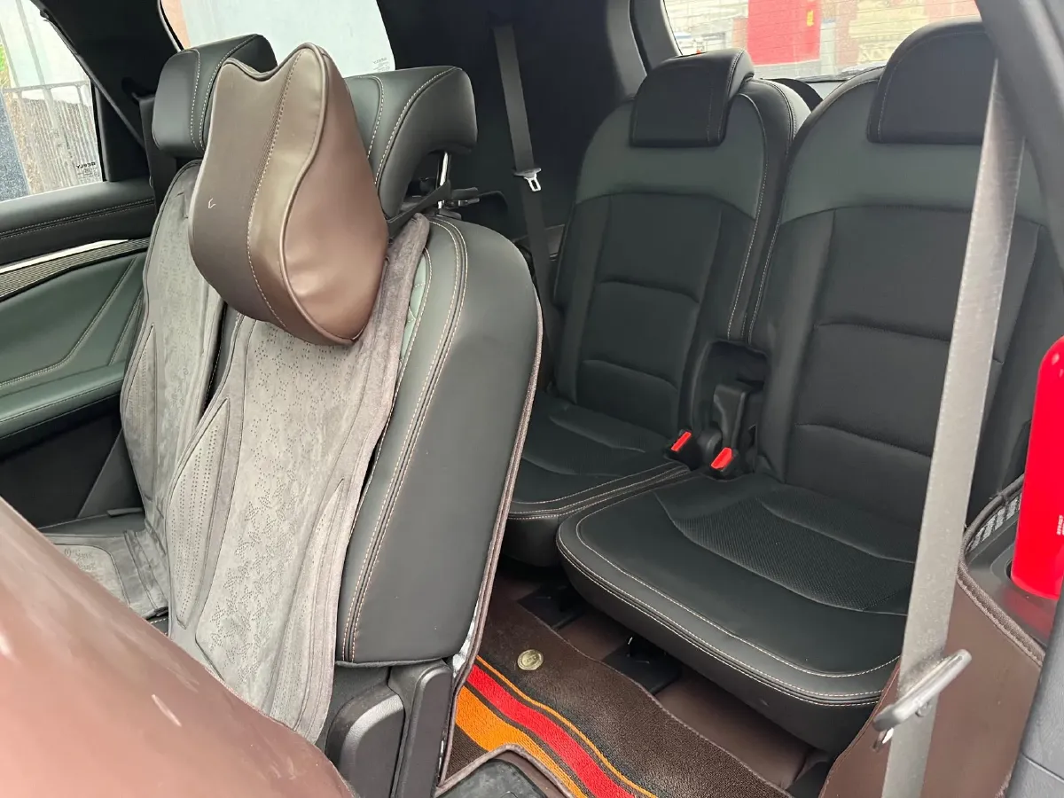 2023 Geely Okavango L 2.0T 218HP L4 7DCT,autocango,china used car exporter,china ev exporter,chinese used car exporter,chinese used ev exporter