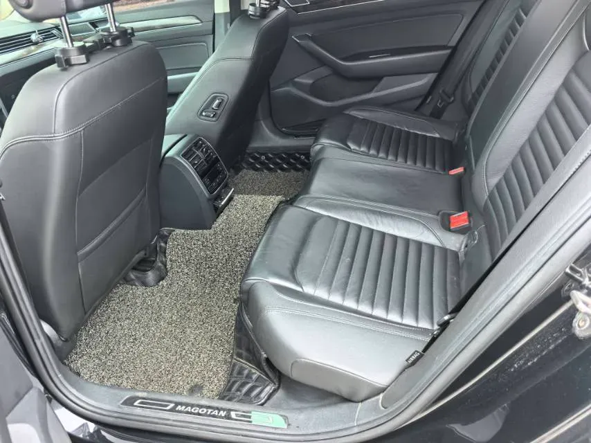 2019 Volkswagen Magotan 2.0T 186HP L4 7DCT,autocango,china used car exporter,china ev exporter,chinese used car exporter,chinese used ev exporter