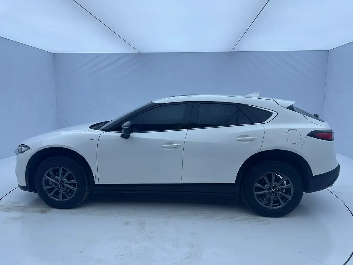2021 Mazda CX-4 2.0L 158HP L4 6AT,autocango,china used car exporter,china ev exporter,chinese used car exporter,chinese used ev exporter