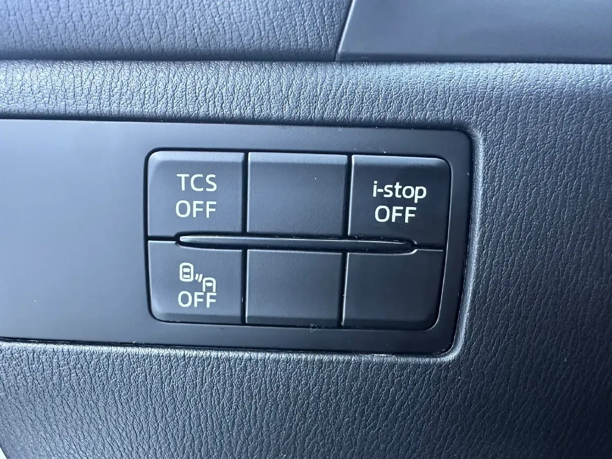 2021 Mazda CX-4 2.0L 158HP L4 6AT,autocango,china used car exporter,china ev exporter,chinese used car exporter,chinese used ev exporter