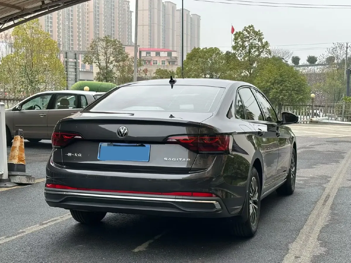 2025 Volkswagen Sagitar 1.2T 116HP L4 7DCT,autocango,china used car exporter,china ev exporter,chinese used car exporter,chinese used ev exporter