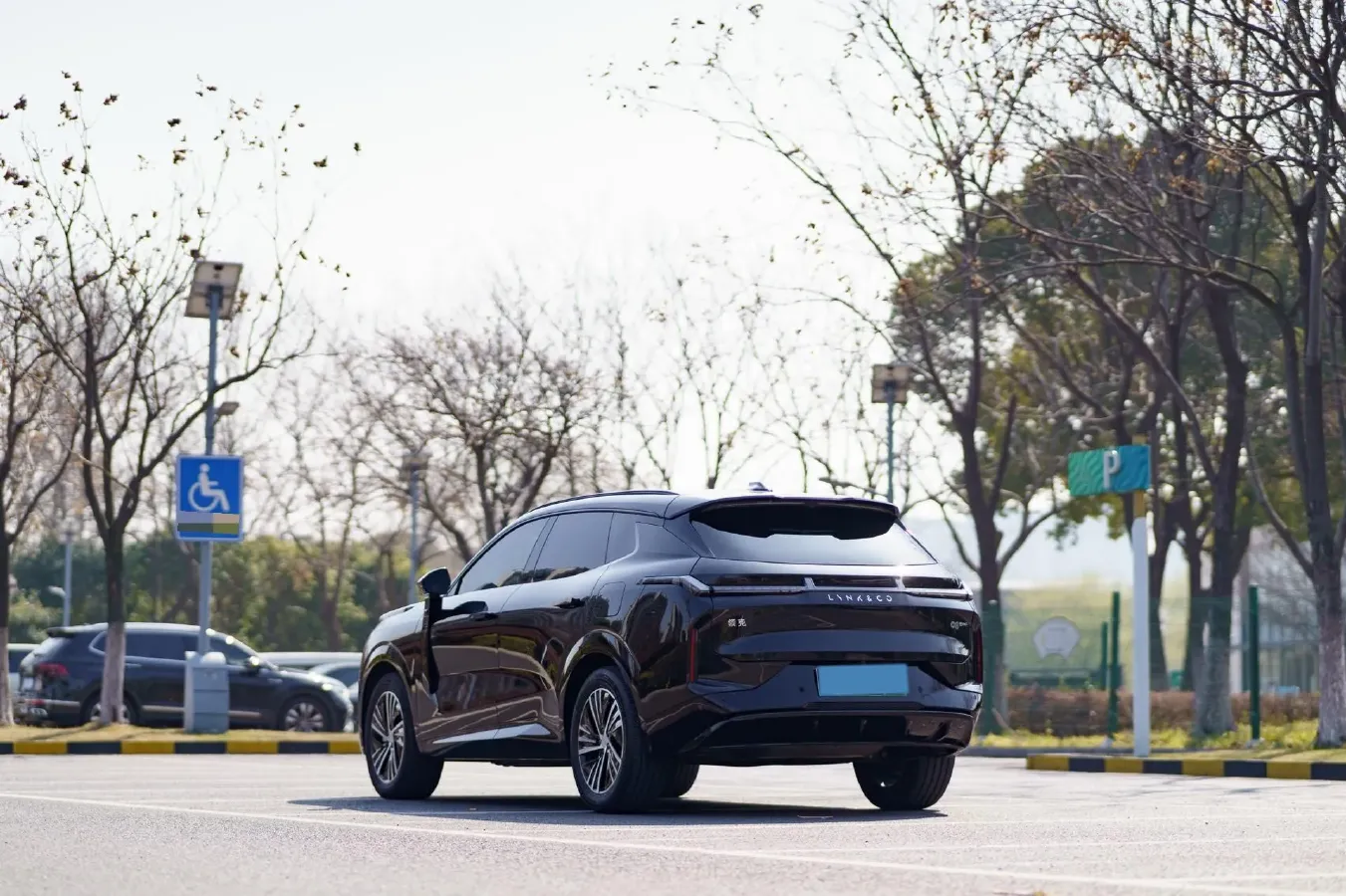 2025 LYNK&CO 08 EM-P 1.5T 163HP L4 3DHT PHEV 21.2KWH,autocango,china used car exporter,china ev exporter,chinese used car exporter,chinese used ev exporter