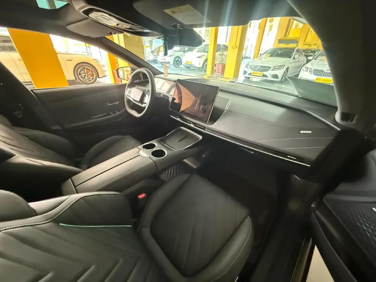 2025 Deepal SL03 BEV,autocango,china used car exporter,china ev exporter,chinese used car exporter,chinese used ev exporter