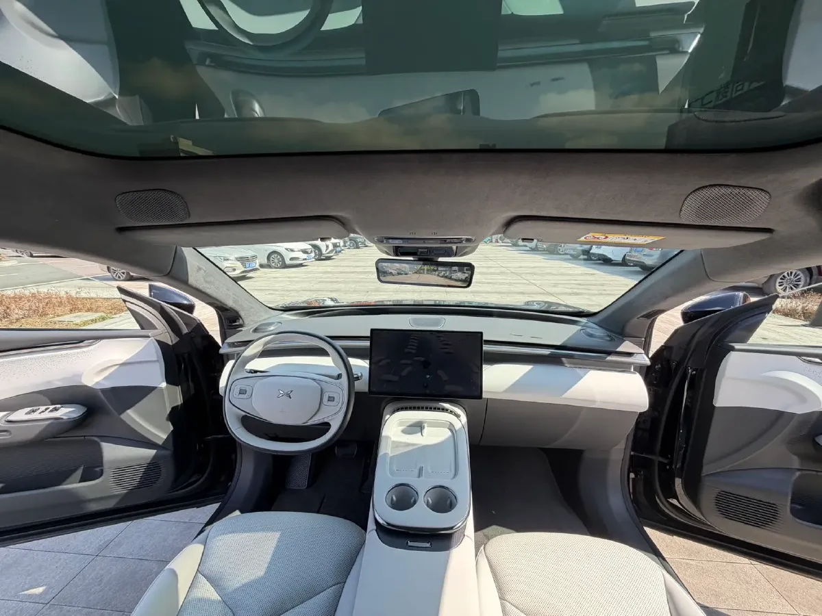 2025 Xpeng G7 BEV,autocango,china used car exporter,china ev exporter,chinese used car exporter,chinese used ev exporter