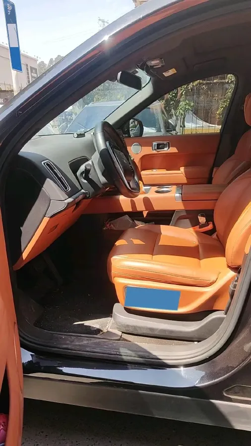 2023 Li L8 Range Extended 154HP REEV 40.9KWH,autocango,china used car exporter,china ev exporter,chinese used car exporter,chinese used ev exporter