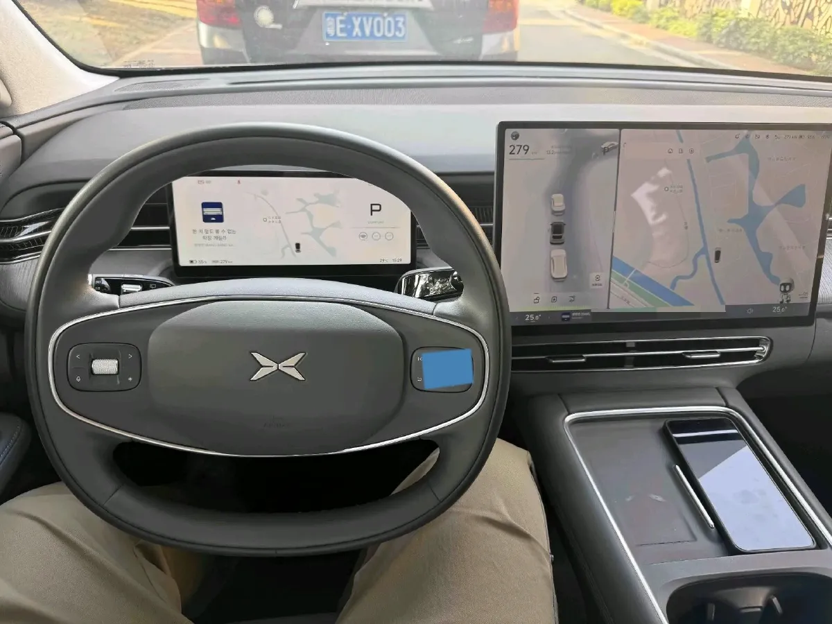 2025 Xpeng G6 BEV 68.5KWH,autocango,china used car exporter,china ev exporter,chinese used car exporter,chinese used ev exporter