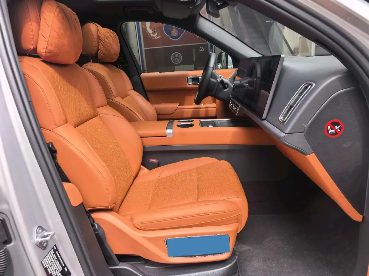 2023 Li L7 Range Extended 154HP REEV 40.9KWH,autocango,china used car exporter,china ev exporter,chinese used car exporter,chinese used ev exporter