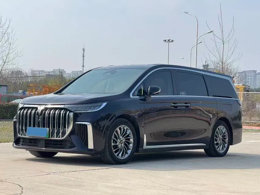 2022 Voyah Dream 1.5T 136HP L4 PHEV 25.57KWH,autocango,china used car exporter,china ev exporter,chinese used car exporter,chinese used ev exporter