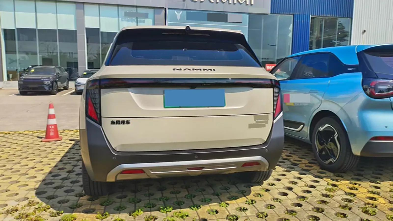 2025 DongFeng Nammi 06 BEV,autocango,china used car exporter,china ev exporter,chinese used car exporter,chinese used ev exporter