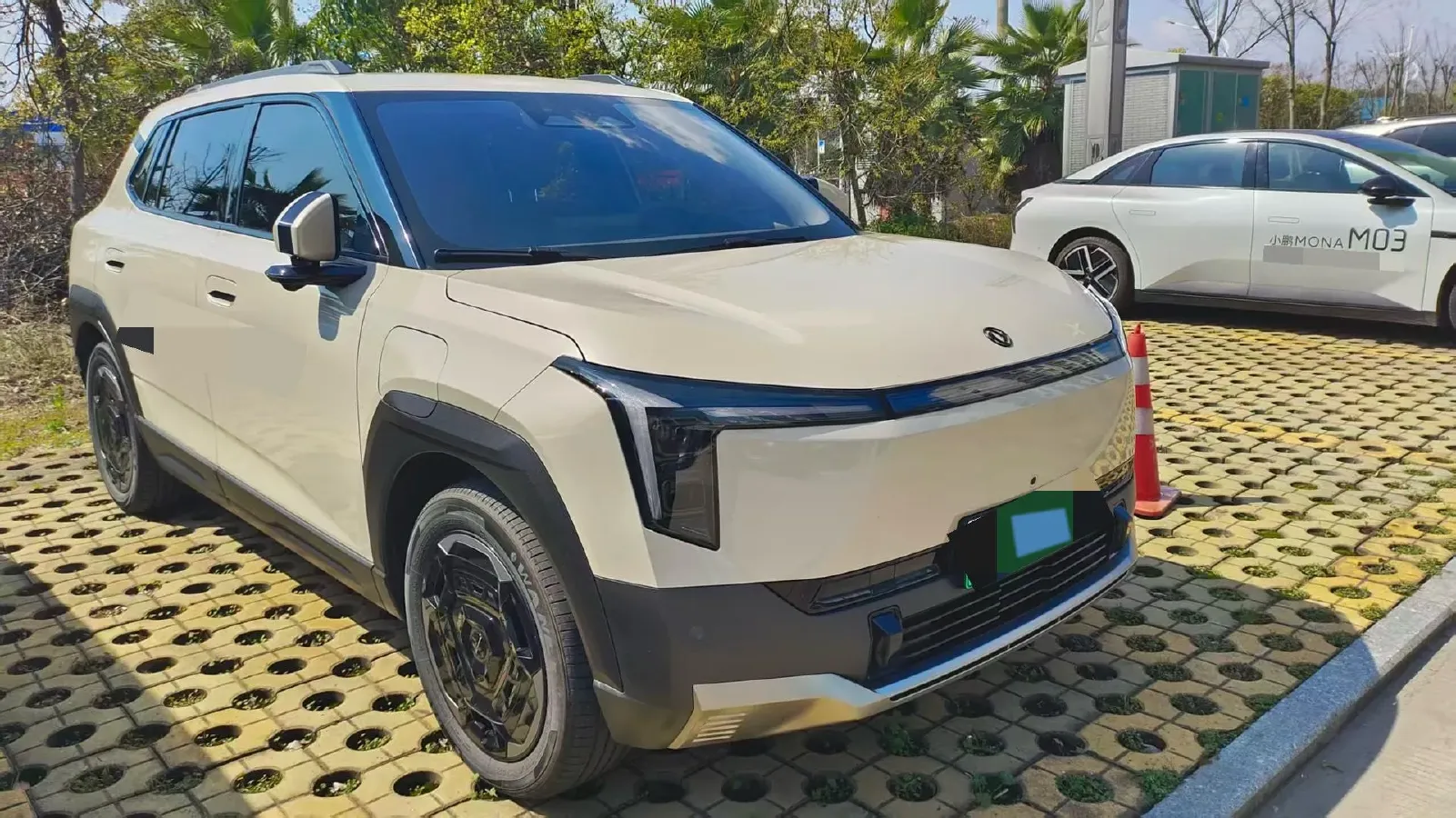 2025 DongFeng Nammi 06 BEV,autocango,china used car exporter,china ev exporter,chinese used car exporter,chinese used ev exporter