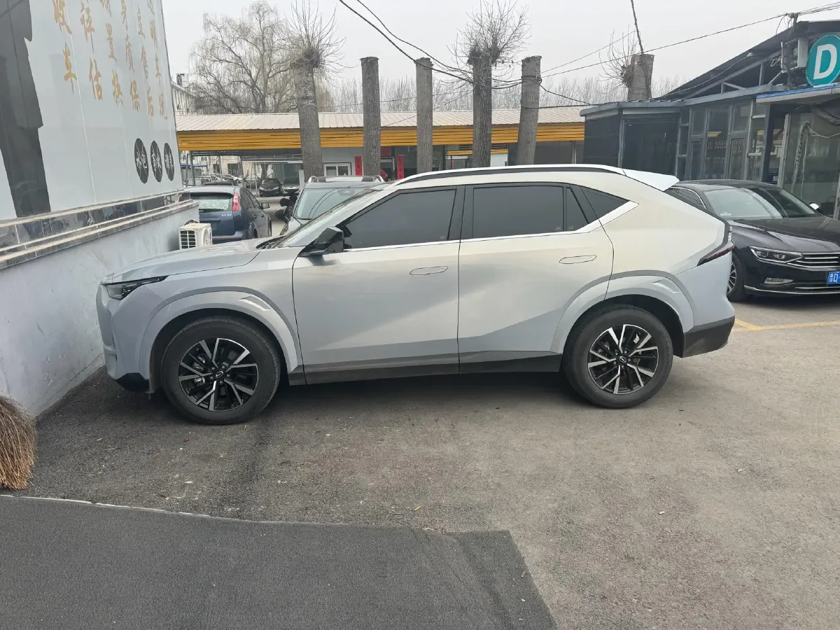 2024 GAC Trumpchi GS4 1.5T 177HP L4 7DCT,autocango,china used car exporter,china ev exporter,chinese used car exporter,chinese used ev exporter