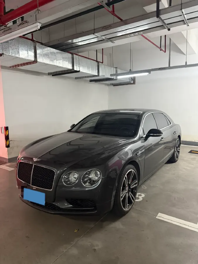 2017 Bentley Flying Spur 4.0T 507HP V8 8AT,autocango,china used car exporter,china ev exporter,chinese used car exporter,chinese used ev exporter