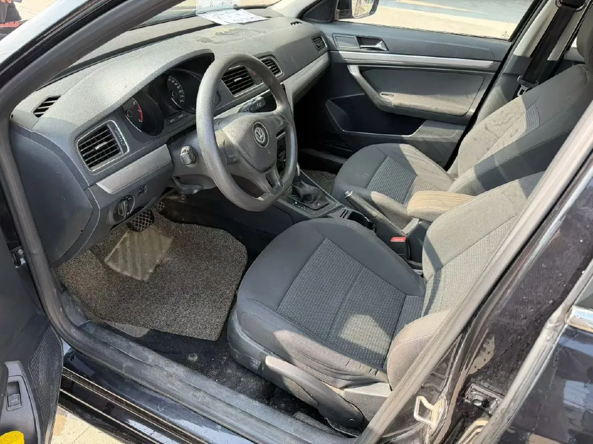 2017 Volkswagen Lavida 1.6L 110HP L4 6AT,autocango,china used car exporter,china ev exporter,chinese used car exporter,chinese used ev exporter