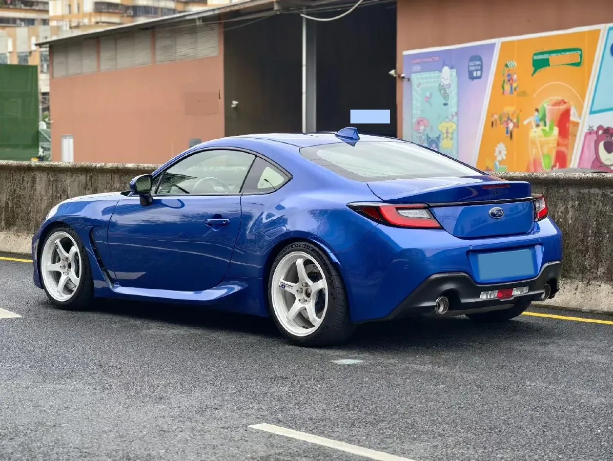 2022 Subaru BRZ 2.4L 234HP H4 6MT,autocango,china used car exporter,china ev exporter,chinese used car exporter,chinese used ev exporter