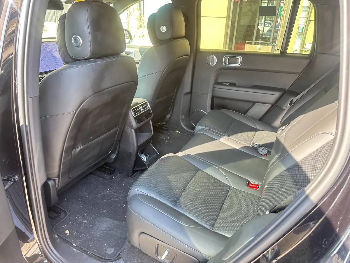 2024 Li L6 Range Extended 154HP L4 REEV 36.8KWH,autocango,china used car exporter,china ev exporter,chinese used car exporter,chinese used ev exporter