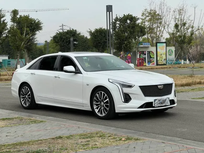 2022 Cadillac CT6 2.0T 237HP L4 10AT,autocango,china used car exporter,china ev exporter,chinese used car exporter,chinese used ev exporter