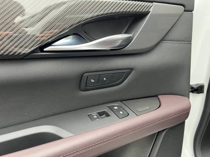 2022 Cadillac CT6 2.0T 237HP L4 10AT,autocango,china used car exporter,china ev exporter,chinese used car exporter,chinese used ev exporter