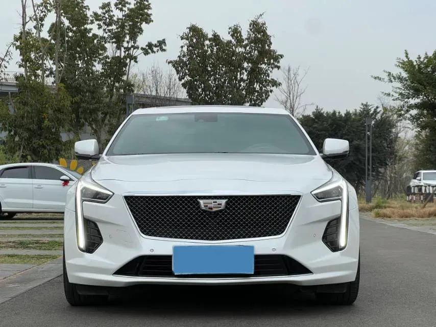 2022 Cadillac CT6 2.0T 237HP L4 10AT,autocango,china used car exporter,china ev exporter,chinese used car exporter,chinese used ev exporter
