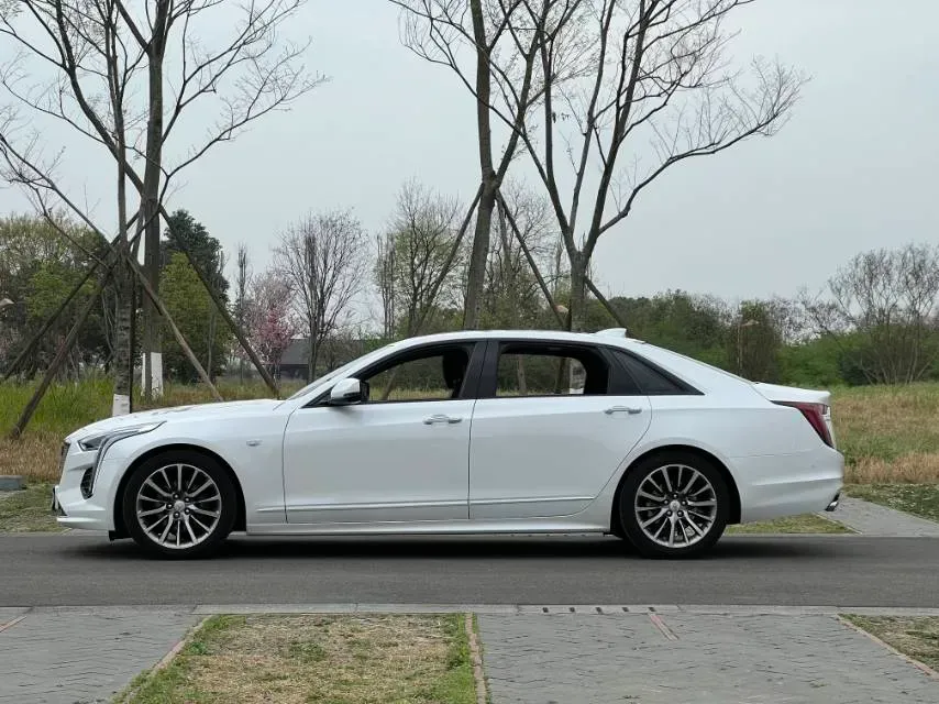 2022 Cadillac CT6 2.0T 237HP L4 10AT,autocango,china used car exporter,china ev exporter,chinese used car exporter,chinese used ev exporter