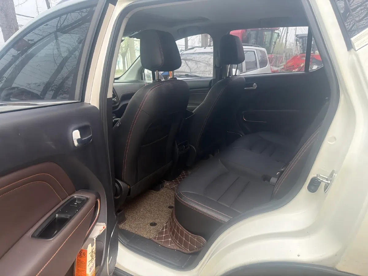 2017 GAC Trumpchi GS3 1.3T 137HP L4 6AT,autocango,china used car exporter,china ev exporter,chinese used car exporter,chinese used ev exporter