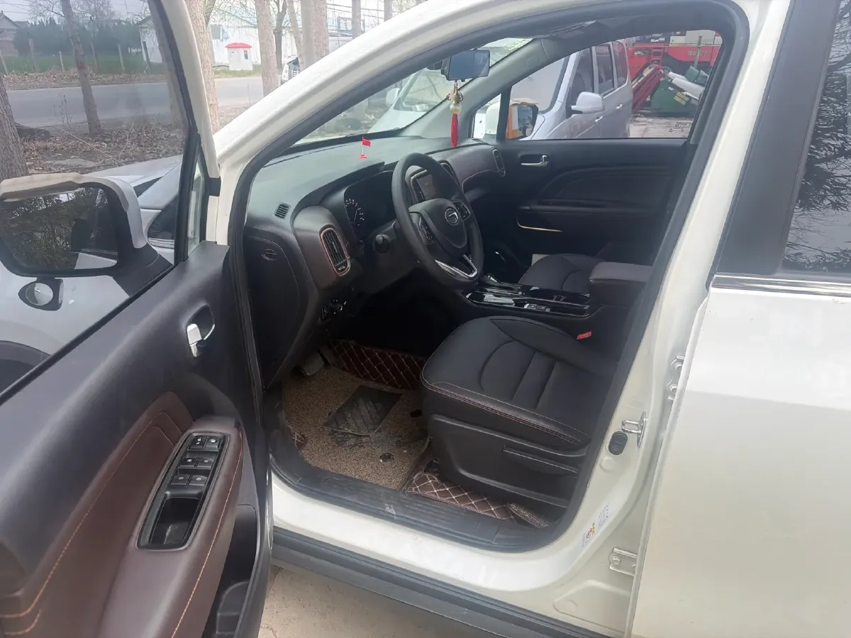 2017 GAC Trumpchi GS3 1.3T 137HP L4 6AT,autocango,china used car exporter,china ev exporter,chinese used car exporter,chinese used ev exporter