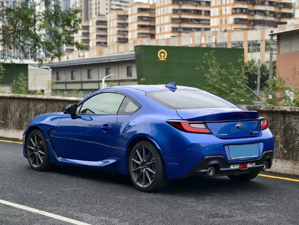 2022 Subaru BRZ 2.4L 234HP H4 6MT,autocango,china used car exporter,china ev exporter,chinese used car exporter,chinese used ev exporter