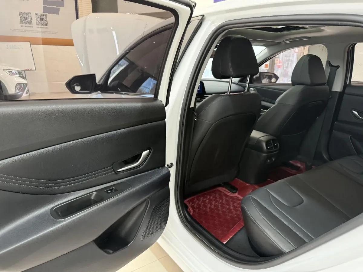 2022 Hyundai Elantra 1.5L 115HP L4 CVT,autocango,china used car exporter,china ev exporter,chinese used car exporter,chinese used ev exporter