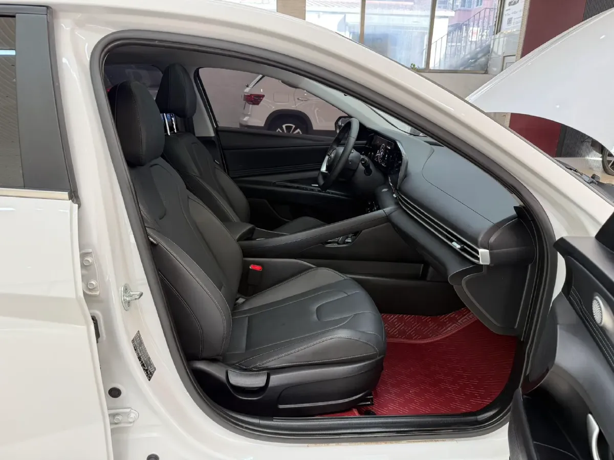 2022 Hyundai Elantra 1.5L 115HP L4 CVT,autocango,china used car exporter,china ev exporter,chinese used car exporter,chinese used ev exporter