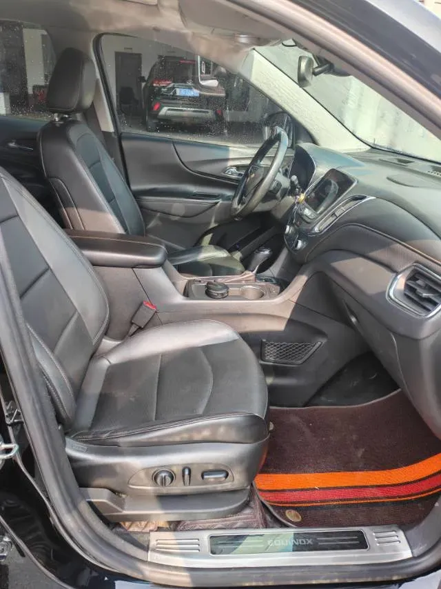 2018 Chevrolet Equinox 2.0T 260HP L4 9AT,autocango,china used car exporter,china ev exporter,chinese used car exporter,chinese used ev exporter