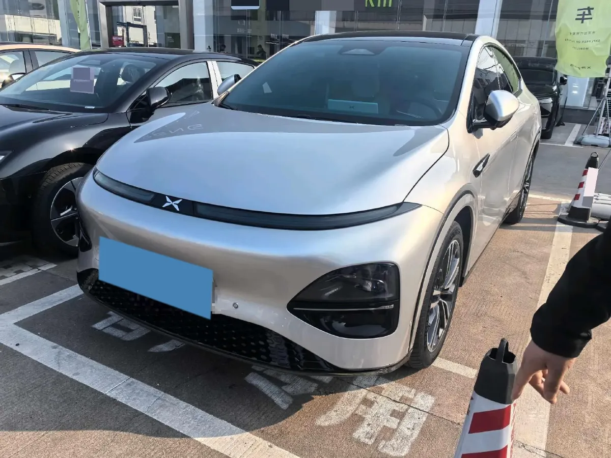 2023 Xpeng G6 BEV 87.5KWH,autocango,china used car exporter,china ev exporter,chinese used car exporter,chinese used ev exporter